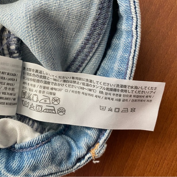 Abercrombie and Fitch Super Skinny High Rise Distressed Jeans Size 4 Regular - Picture 7 of 8